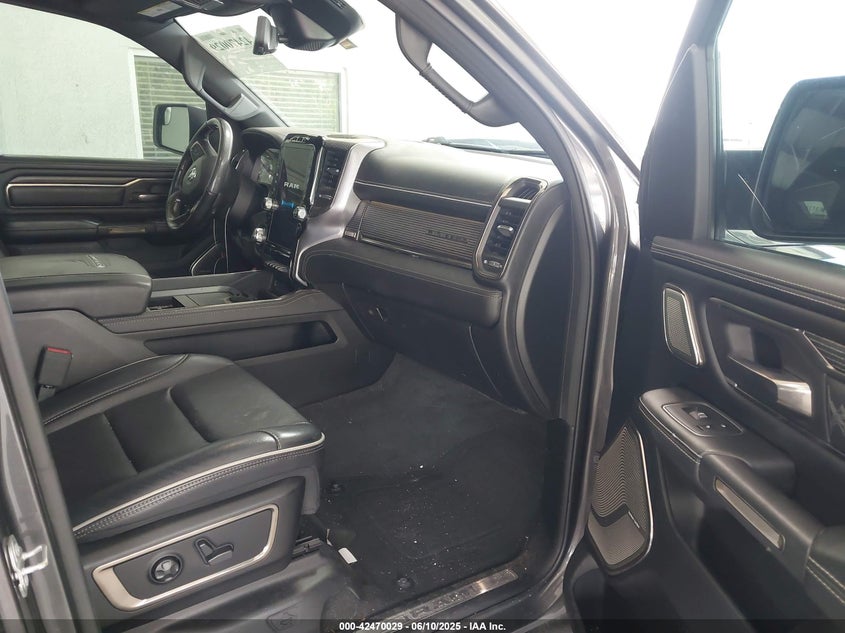 2021 RAM 1500 LIMITED  4X4 5'7 BOX - 1C6SRFHTXMN536566