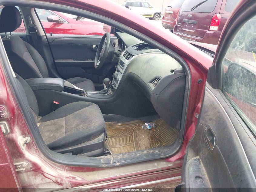 2011 CHEVROLET MALIBU VIN: 1G1ZC5E11BF321339