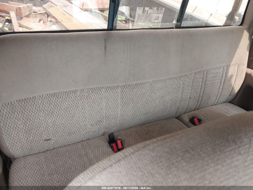 1997 Ford F-150 Lariat/Xl/Xlt VIN: 1FTDX18W4VKD61061 Lot: 42471016