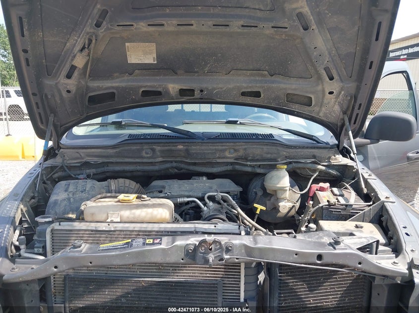 2004 Dodge Ram 1500 Slt/Laramie VIN: 1D7HU18D44S681591 Lot: 42471073