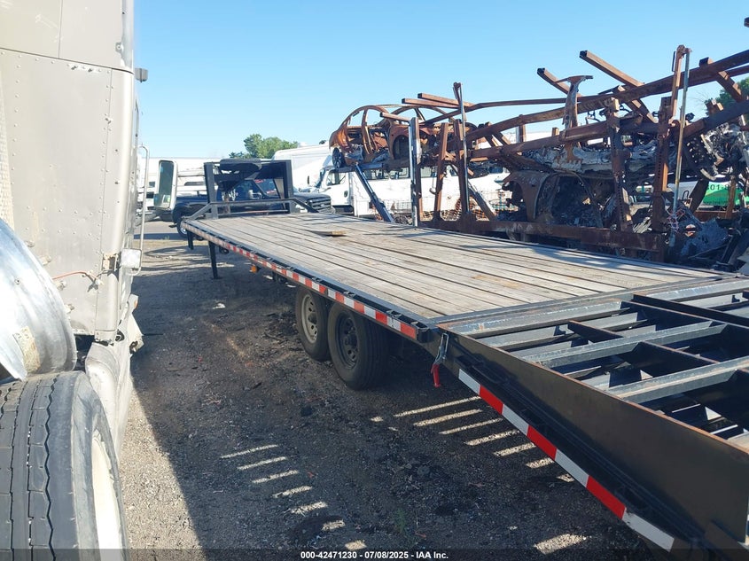 7NRGG3222RF400417 2024   photo no. 3