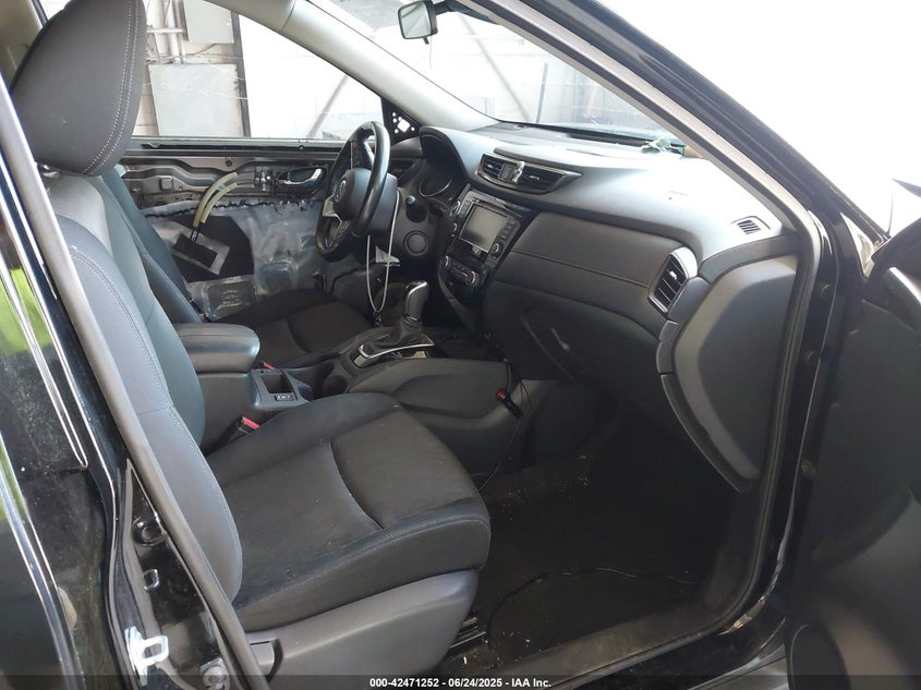 2019 NISSAN ROGUE S/SV - JN8AT2MV0KW399574