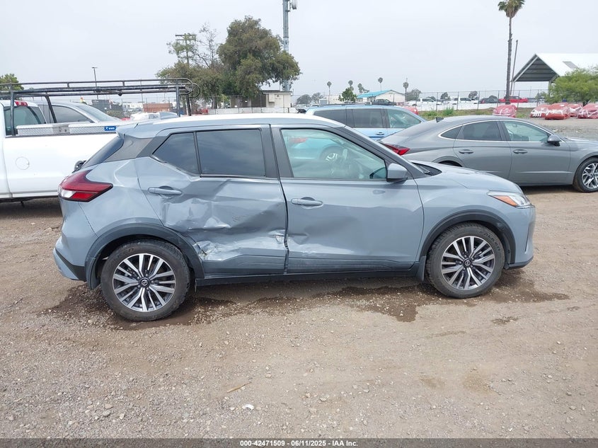 VIN 3N1CP5CV4ML545515 2021 NISSAN KICKS SV XTRONIC CVT