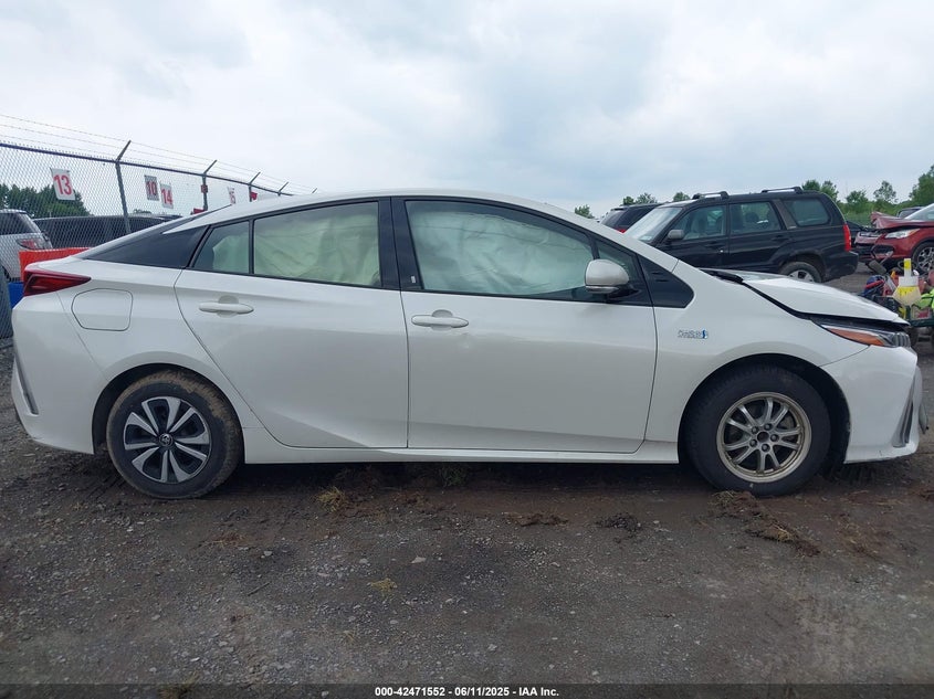 2018 TOYOTA PRIUS PRIME VIN: JTDKARFP9J3098945