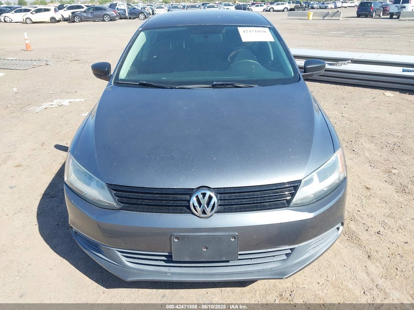 2014 VOLKSWAGEN JETTA 2.0L S - 3VW2K7AJXEM256425