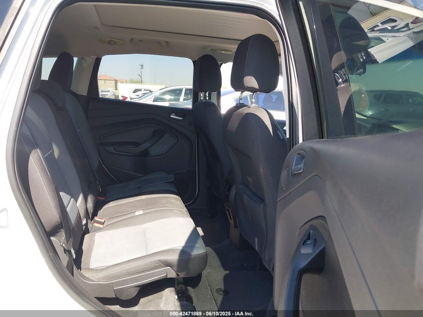 2013 FORD ESCAPE VIN: 1FMCU0GX9DUB83638