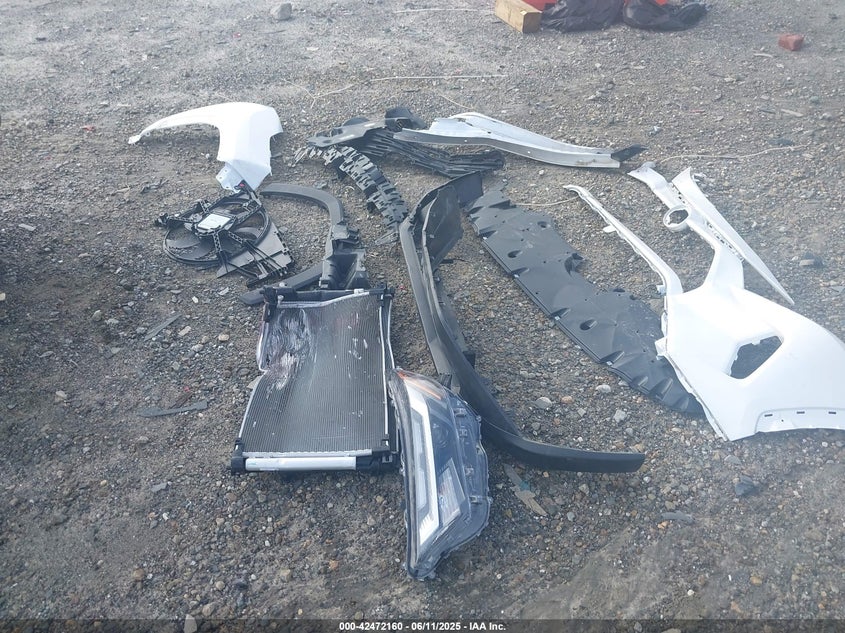 2024 TOYOTA RAV4 XLE - 2T3W1RFV3RC265116