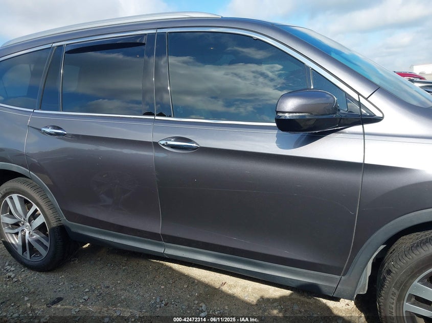 2017 HONDA PILOT ELITE - 5FNYF6H05HB020704