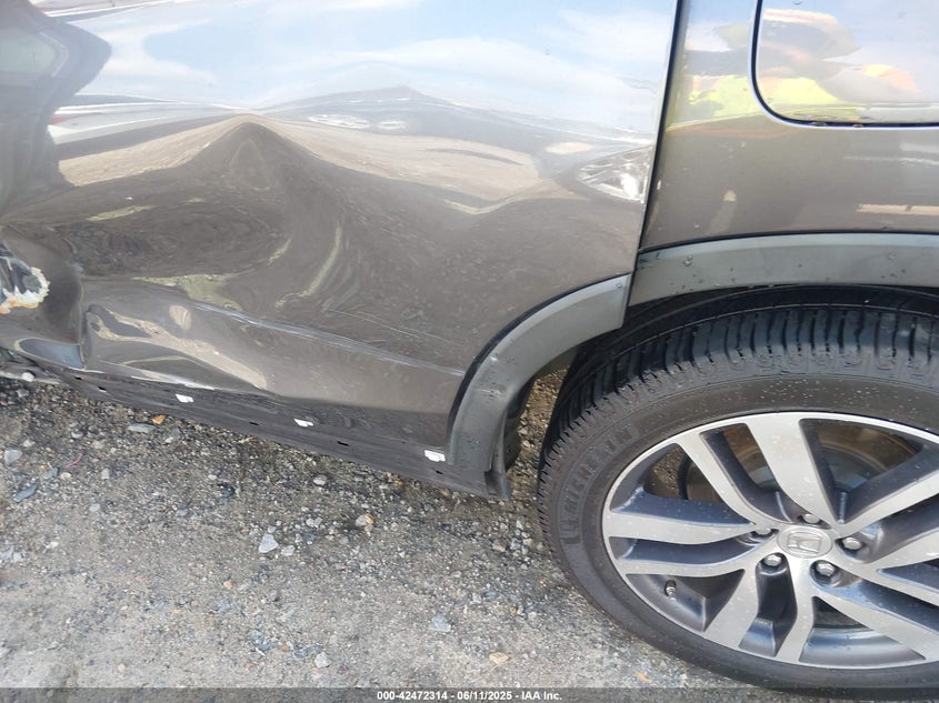 2017 HONDA PILOT ELITE - 5FNYF6H05HB020704