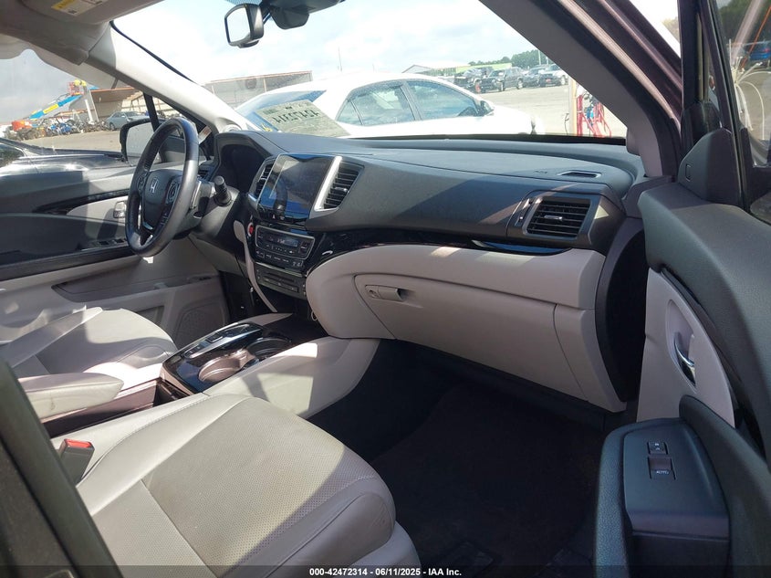 2017 HONDA PILOT ELITE - 5FNYF6H05HB020704