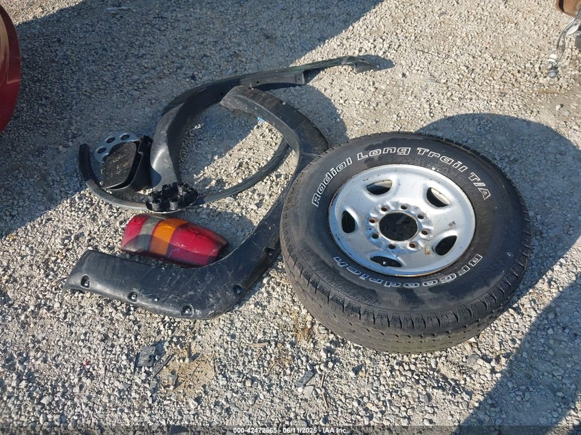 2002 Chevrolet Silverado C1500 VIN: 1GCEC14WH2Z175046 Lot: 42472865