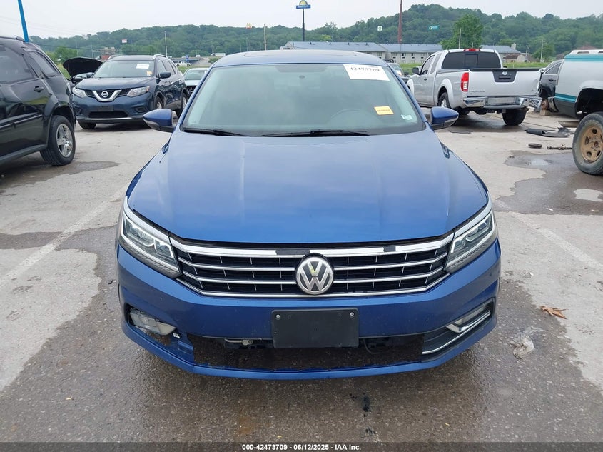 2017 VOLKSWAGEN PASSAT 1.8T SE - 1VWBT7A31HC000694