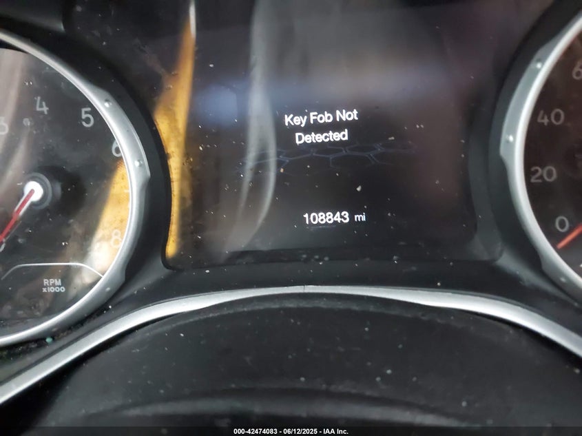 VIN 3C4NJCCB9LT179695 2020 JEEP COMPASS LIMITED FWD