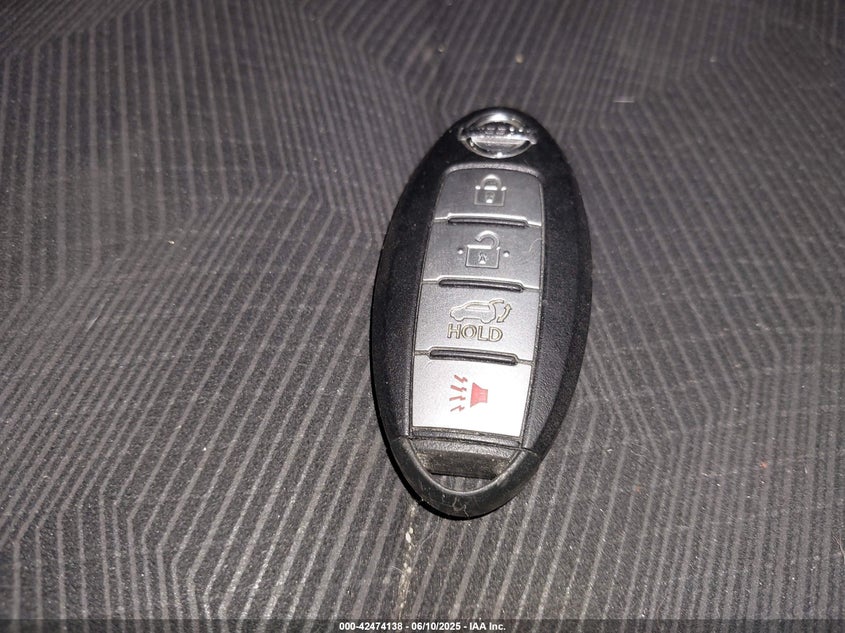 2016 NISSAN ROGUE SV - 5N1AT2MV3GC826147