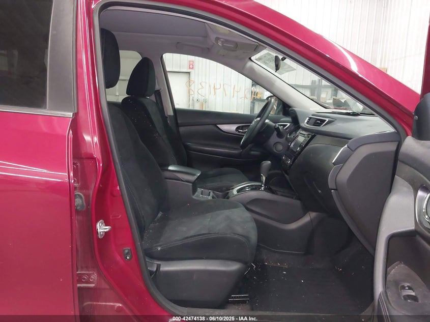 2016 NISSAN ROGUE SV - 5N1AT2MV3GC826147