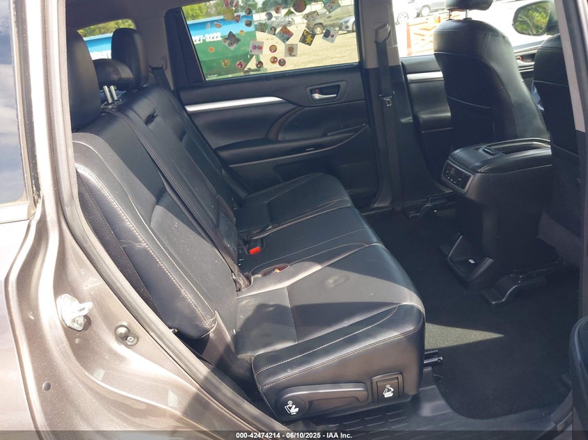 2016 TOYOTA HIGHLANDER XLE V6 - 5TDJKRFH5GS296981