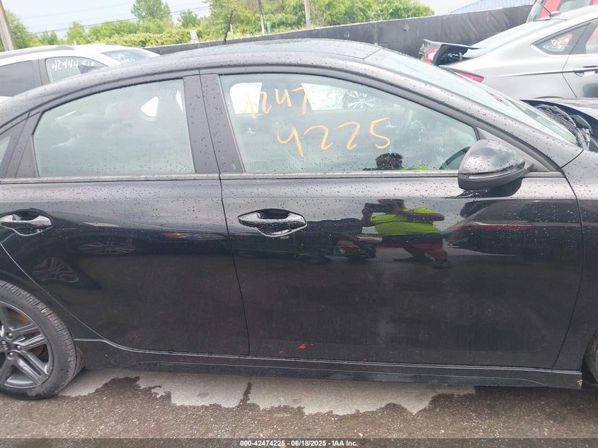 2021 KIA FORTE VIN: 3KPF34AD4ME290119