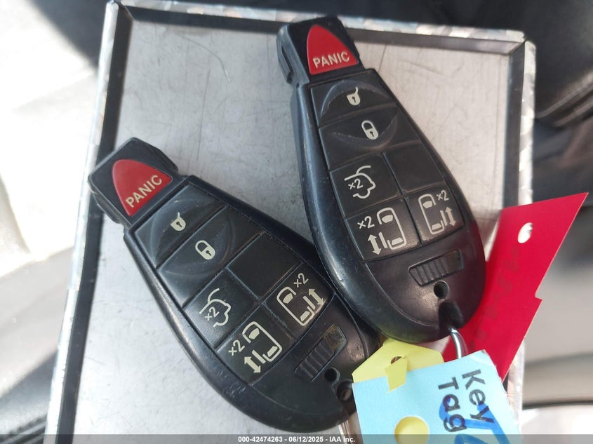 2015 CHRYSLER TOWN & COUNTRY TOURING - 2C4RC1BG9FR563111