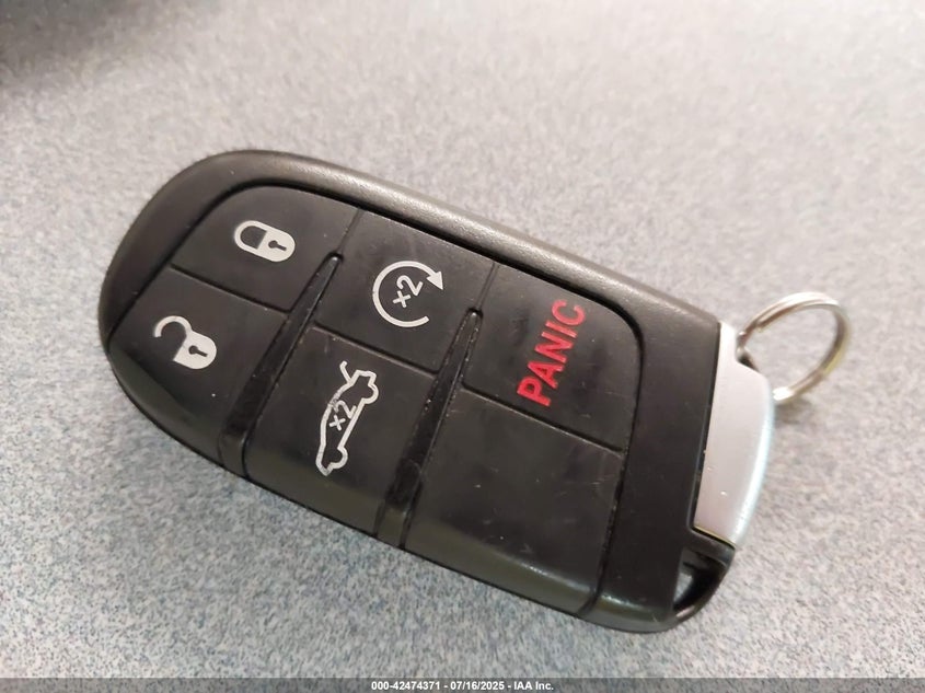 2016 Chrysler 300 Limited VIN: 2C3CCAAG9GH311099 Lot: 42474371