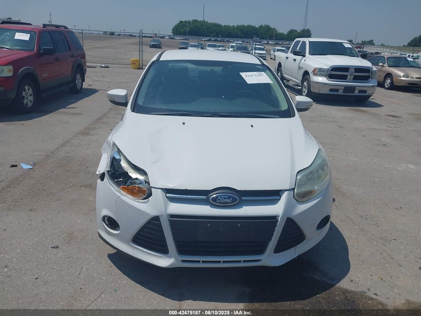 2014 FORD FOCUS VIN: 1FADP3F22EL166507