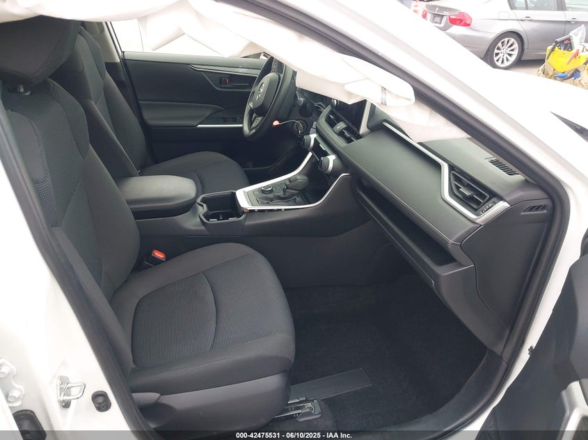 2023 TOYOTA RAV4 HYBRID LE - JTMMWRFV3PD193495