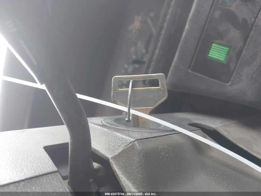 1987 Toyota 4Runner Rn60 VIN: JT4RN62S4H0116520 Lot: 42475744