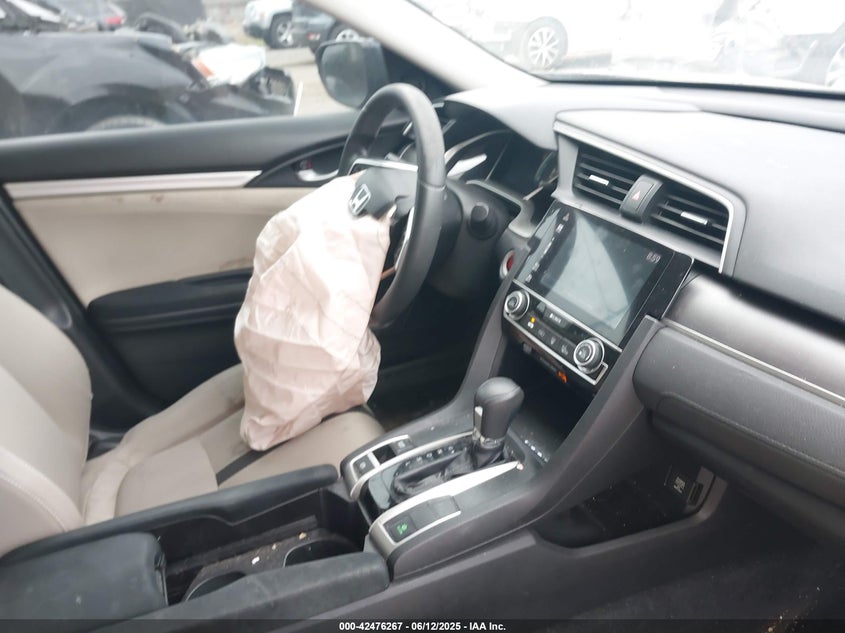 2017 HONDA CIVIC VIN: 19XFC2F70HE006403