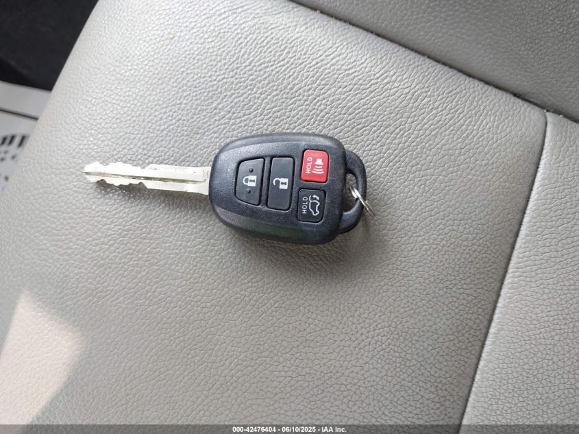 2017 Toyota Rav4 VIN: JTMWSREV0HJ122389 Lot: 42476404