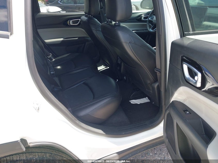 VIN 3C4NJDCN7PT566543 2023 JEEP COMPASS LIMITED 4X4