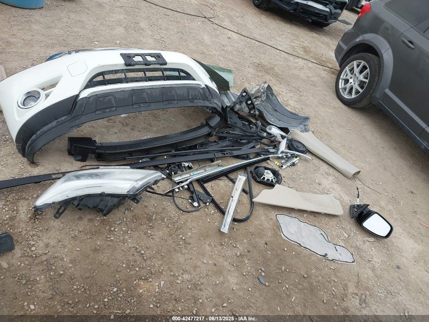 2014 NISSAN PATHFINDER SL - 5N1AR2MM0EC695195