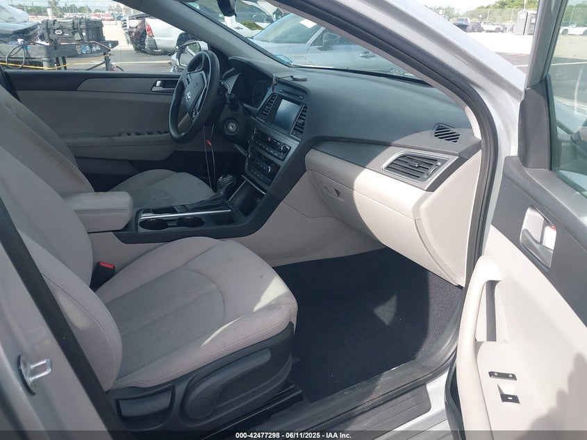 2016 HYUNDAI SONATA VIN: 5NPE24AF5GH398636