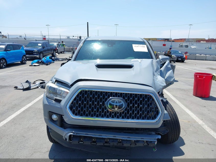 2018 TOYOTA TACOMA VIN: 3TMAZ5CN8JM061156