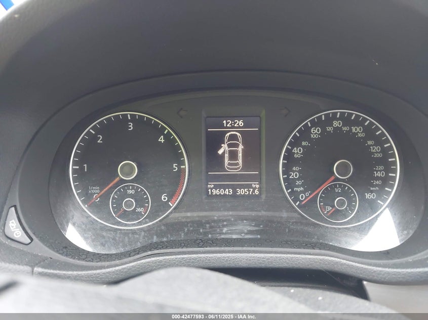 2015 VOLKSWAGEN PASSAT VIN: 1VWBV7A30FC019082