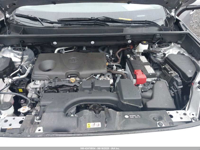 2024 Toyota RAV4 - 2T3P1RFV2RC453792