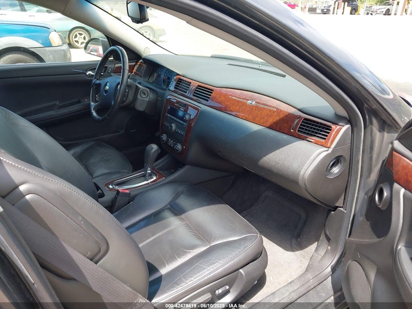 2010 CHEVROLET IMPALA VIN: 2G1WC5EM3A1243844