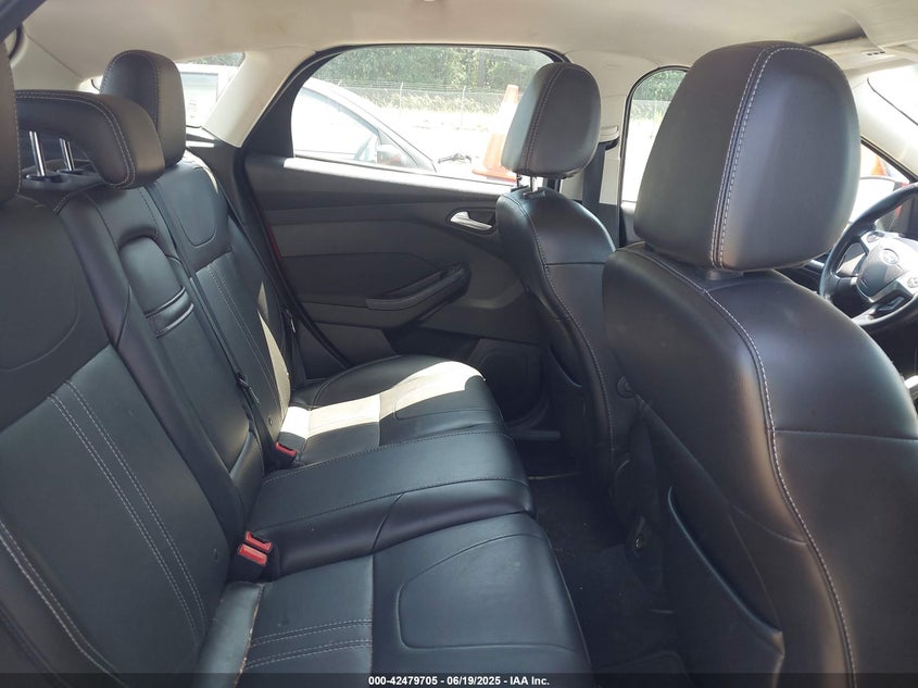 2012 FORD FOCUS VIN: 1FAHP3M28CL473469