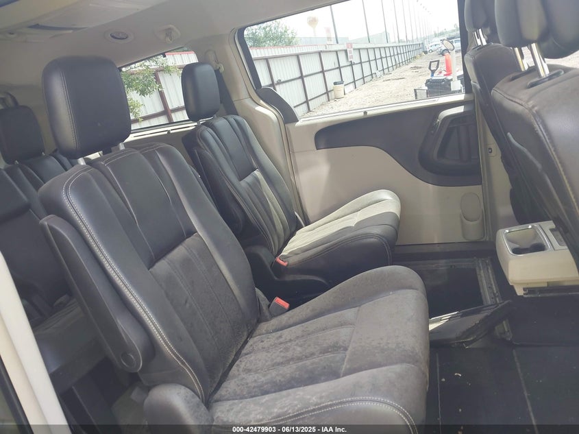 2012 Chrysler Town & Country Touring-L VIN: 2C4RC1CG7CR150159 Lot: 42479903