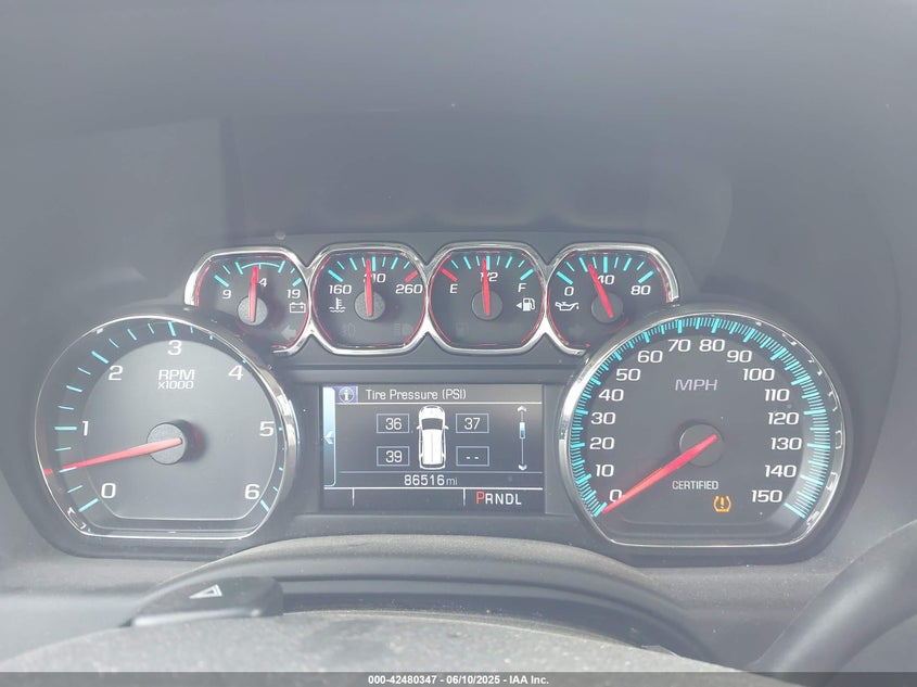 2019 CHEVROLET TAHOE VIN: 1GNLCDEC8KR376000