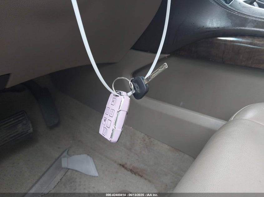 2016 CHEVROLET TAHOE LT 1GNSCBKC9GR402230