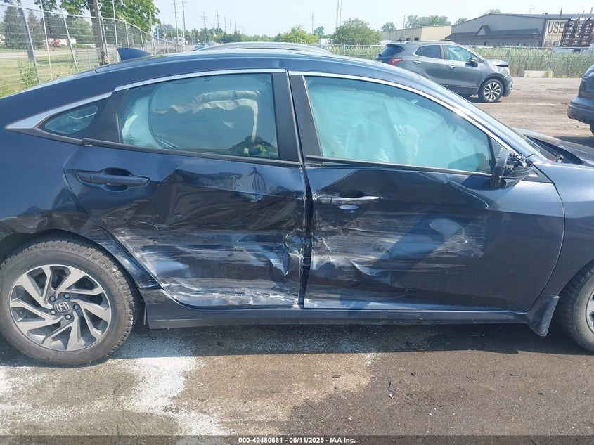 2018 HONDA CIVIC VIN: 2HGFC2F7XJH586223