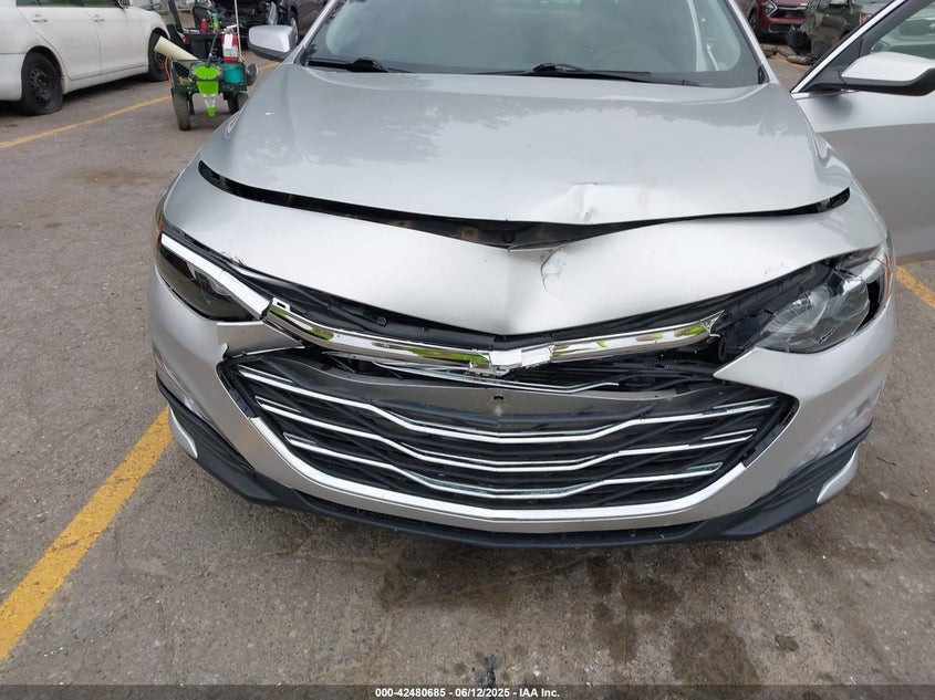 2019 CHEVROLET MALIBU LT - 1G1ZD5ST3KF176808