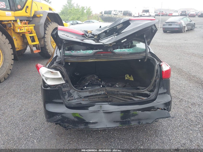 2016 KIA FORTE LX - KNAFK4A65G5475085