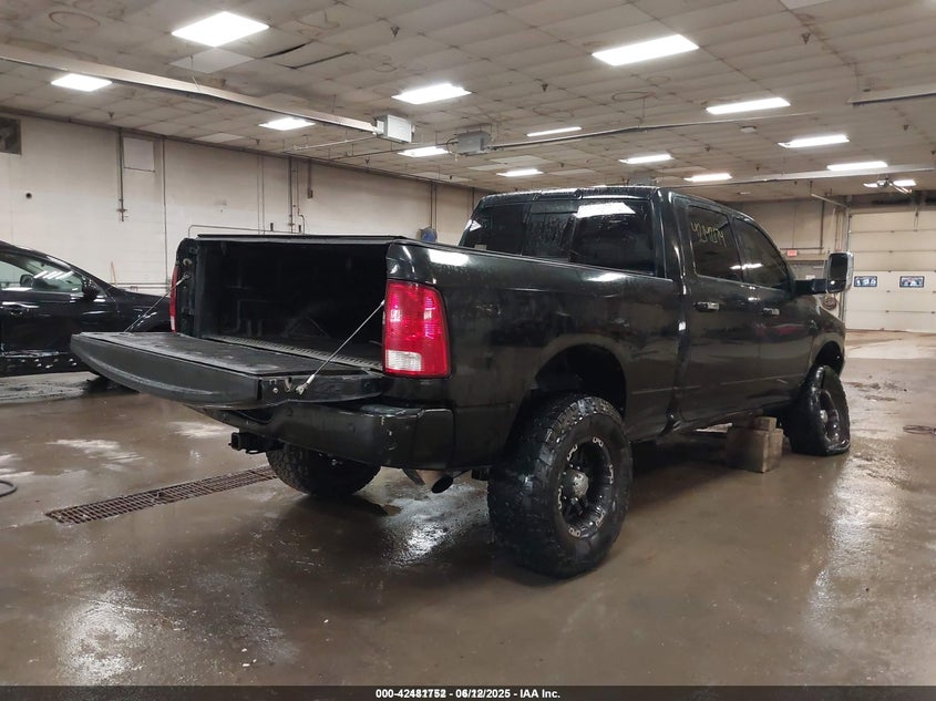 3D73Y3CL1AG111060 2010 DODGE RAM photo no. 4
