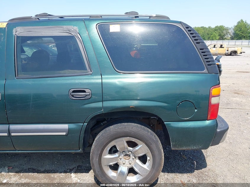 2001 Chevrolet Tahoe Ls VIN: 1GNEK13T01R150190 Lot: 43819268