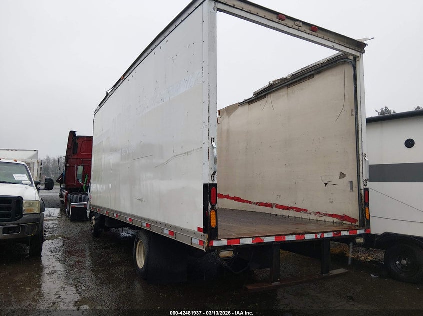 2004 GMC W4S042 W4500 Dsl Reg null van diesel J8DC4B14447001212 photo #4