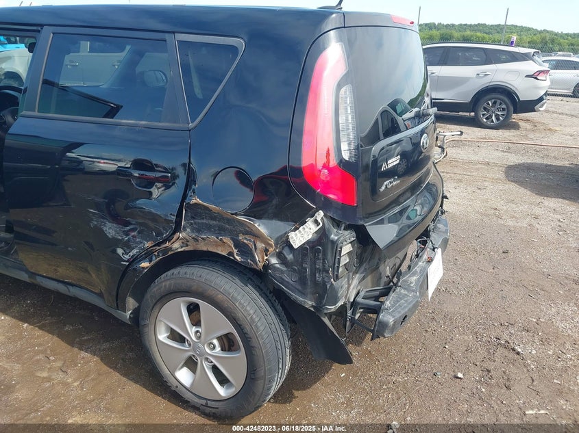 2016 KIA SOUL - KNDJN2A21G7365208