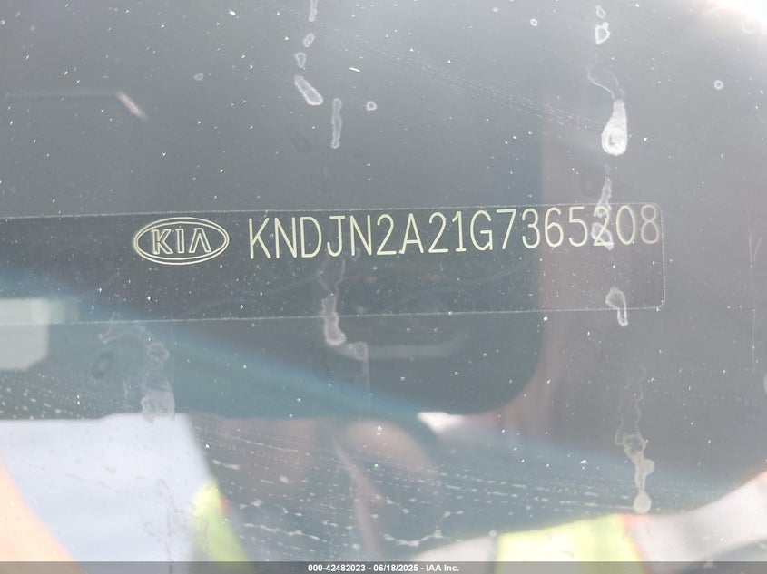 2016 KIA SOUL - KNDJN2A21G7365208