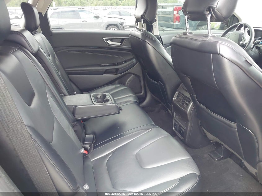 VIN 2FMPK3K95KBB24378 2019 FORD EDGE TITANIUM