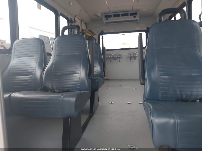 2018 Ford E-450 Cutaway VIN: 1FDFE4FS6JDC37285 Lot: 42482333