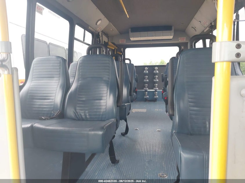 2017 Ford E-450 Cutaway VIN: 1FDFE4FS7HDC67325 Lot: 42482335